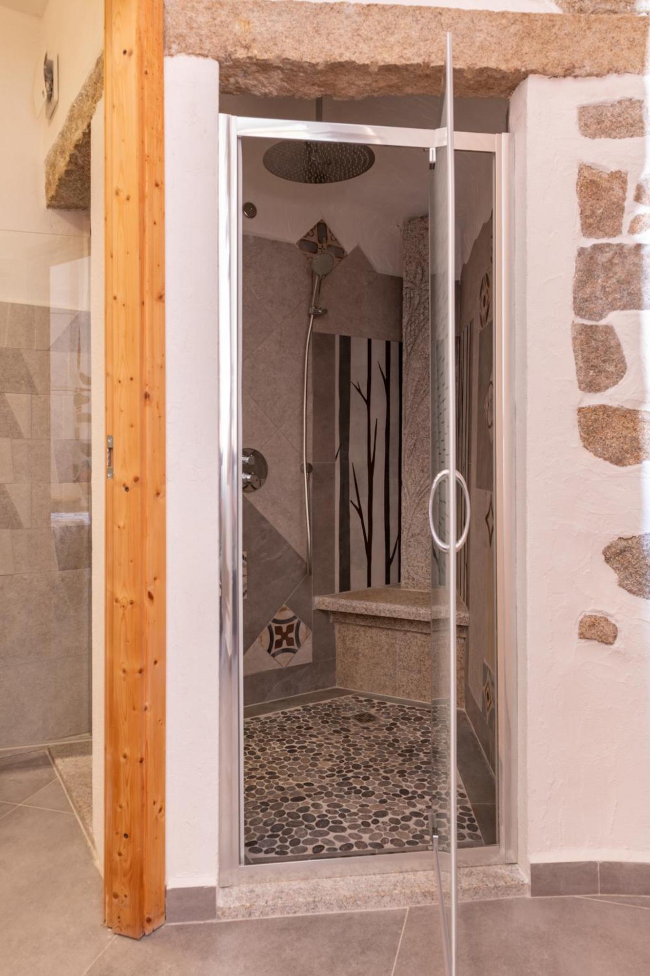 La Casa Di Dario Hotel La Maddalena  Bagian luar foto